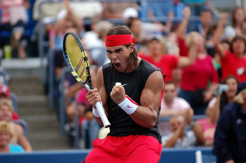 RAFAEL NADAL SHOWING HIS MUSCLES